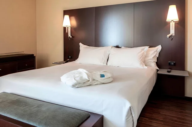 غرفة قياسية بسرير كوين، Ac Hotel By Marriott Zamora 4/8