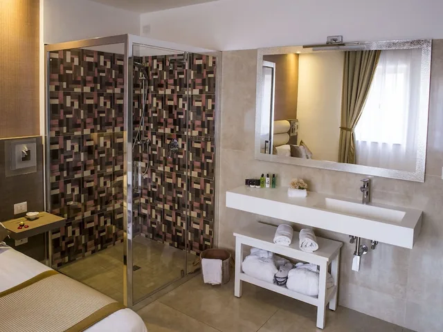 جناح بسرير مزدوج، Hotel San Pietro 5/6