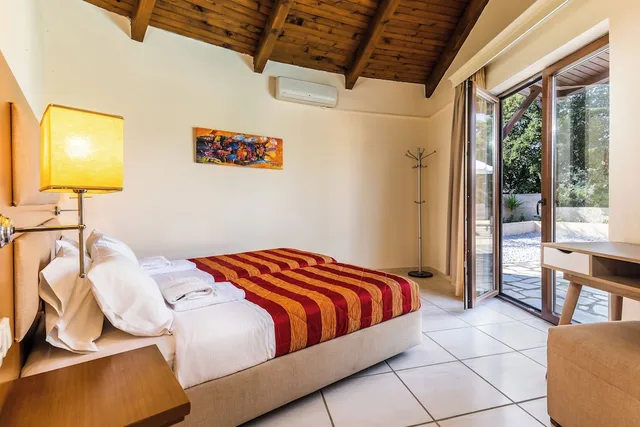 Bungalow, Double Bed, Shared Pool، Skopelos Holidays Hotel 2/2