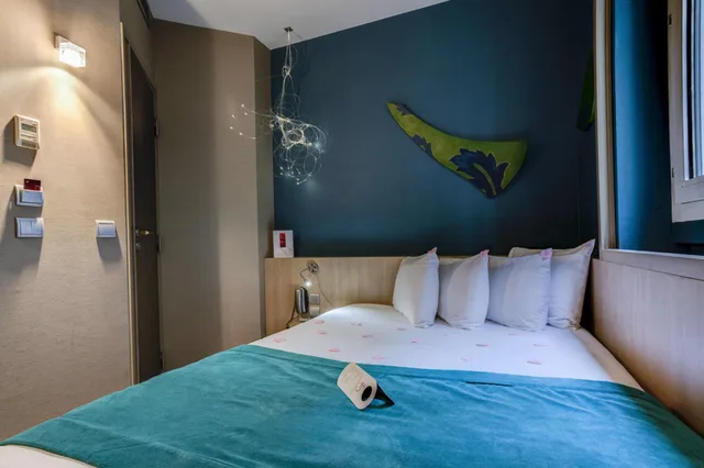 غرفة ديلوكس، Hotel Pergolese - Paris Champs Elysees 5/10