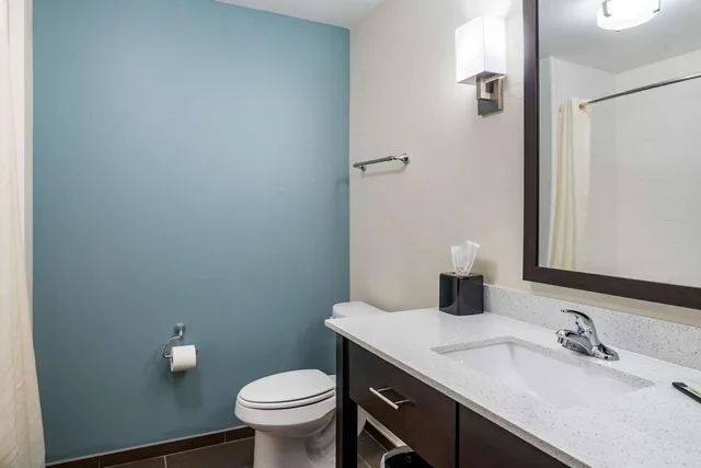 غرفة بسريرين كوين، Sleep Inn & Suites Houston Westchase - Little Saigon 5/5