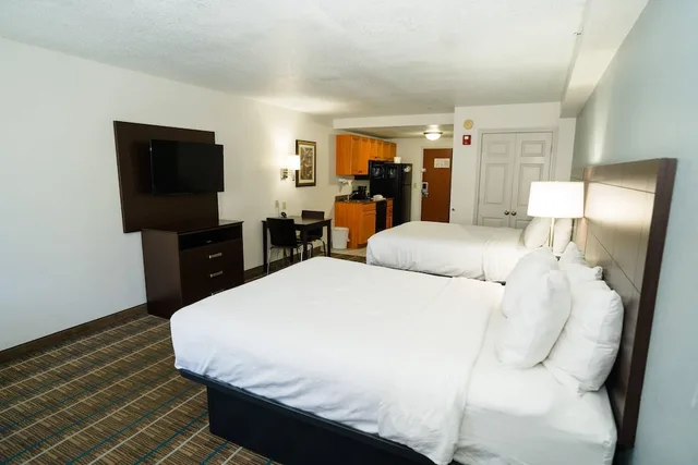 غرفة قياسية بسريرين كوين، MainStay Suites Knoxville North I-75 5/10