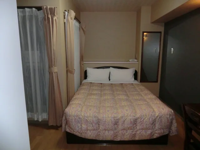 غرفة بسرير مزدوج للمدخنين، Azu Garden Nipponbashi 1/3