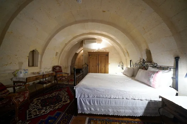 غرفة كومفورت بسرير كوين مع أريكة، Selcuklu Evi Cave Hotel - Special Class 4/9
