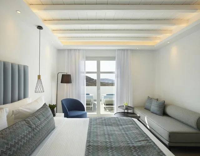 جناح جونيور، Epic Blue Suites & Villas 4/7
