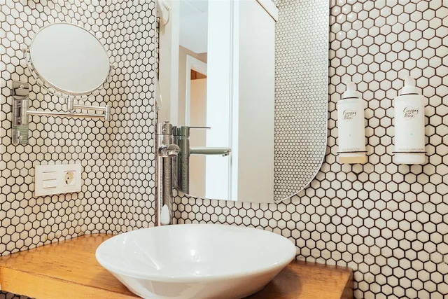 Junior Suite, Queen Bed, Sofa, Balcony, AMA Ibiza Beachfront Suites - Adults Only 2/3