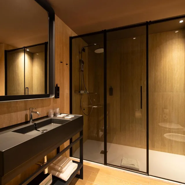 غرفة ثلاثية، Breda Suites Hotel Milano 4/4