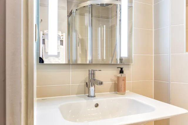 غرفة كلاسيكية بسرير مزدوج بإطلالة على المدينة، Paris d Issy Hotel Porte de Versailles 6/7