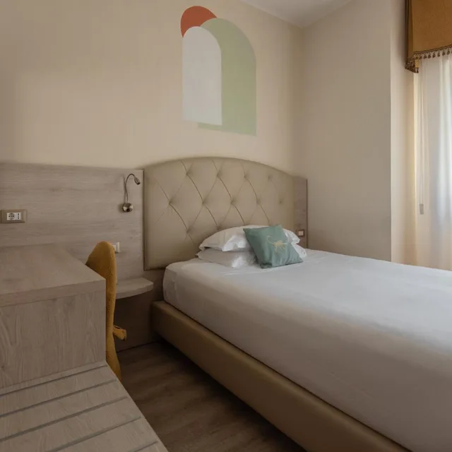 Smart, Castello Hotel 1/4