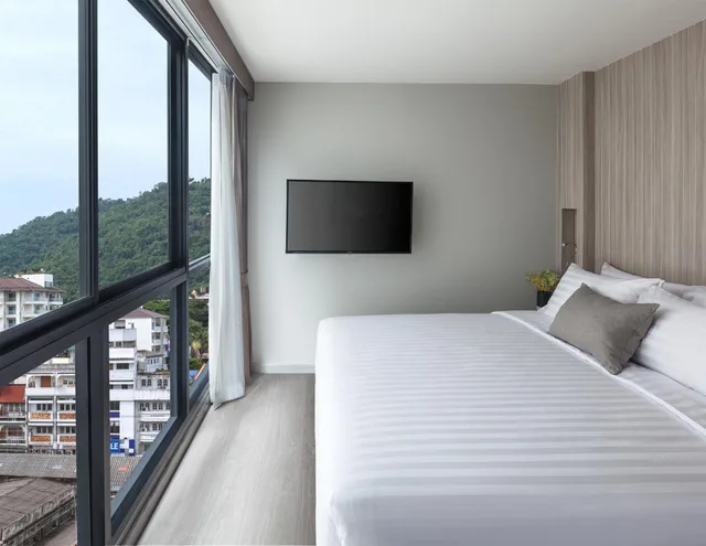 جناح بشرفة، Madera Residence Siracha 1/4