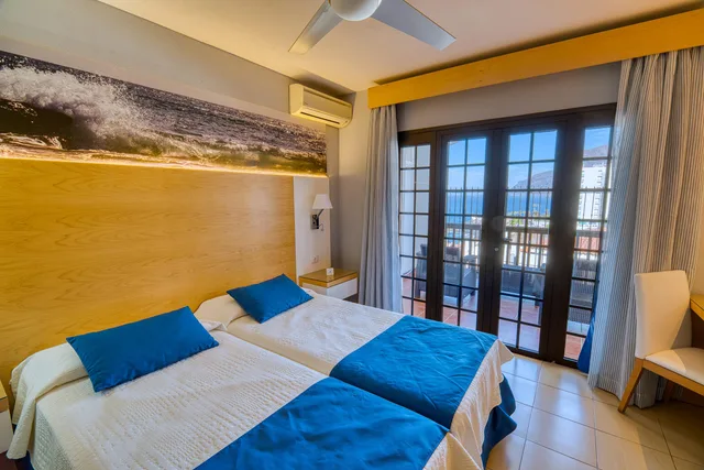 2 Bedrooms, Apartment, Balcony or Terrace، Ona Las Rosas 1/8