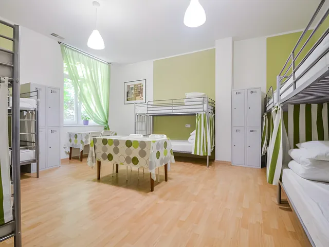 Male Dorm, 10 Beds, Shared Bathroom، Lorf Hostel&Coffee 2/2