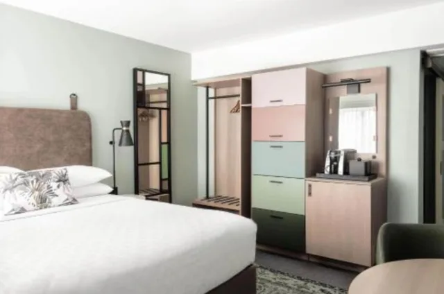 غرفة قياسية بسرير مزدوج، Holiday Inn Express St Louis Central West End 1/3