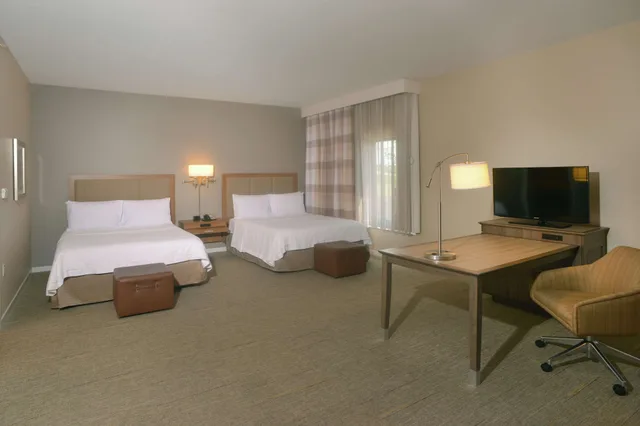 غرفة بسريرين كوين، Hampton Inn Springfield Southeast 3/4