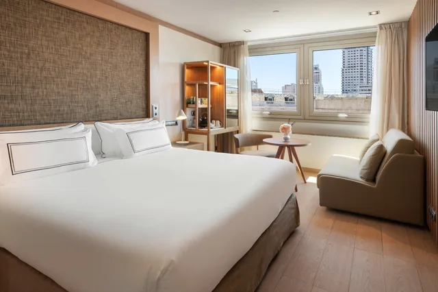 غرفة ديلوكس بسرير مزدوج، Melia Madrid Princesa Hotel 1/8