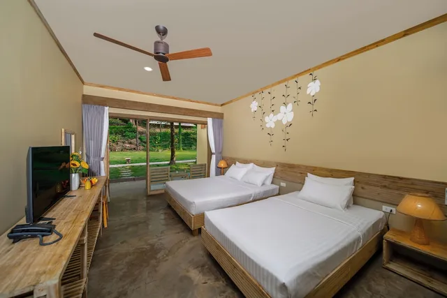 غرفة ديلوكس بسريرين منفصلين بإطلالة على الحديقة، LAHANA RESORT PHU QUOC 2/5
