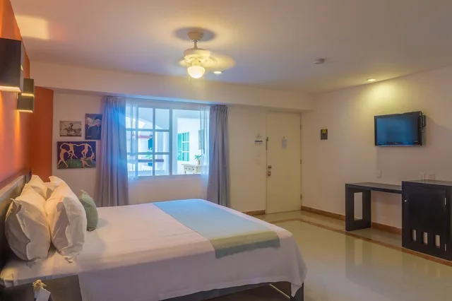 Standard, King Bed, Illusion Hotel Boutique 8/10