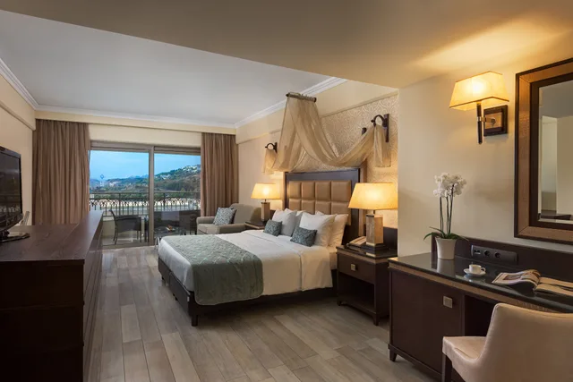 Panoramic, Suite, King Bed, Sea View, Sofa, Private Pool, La Marquise Luxury Resort Complex 1/7