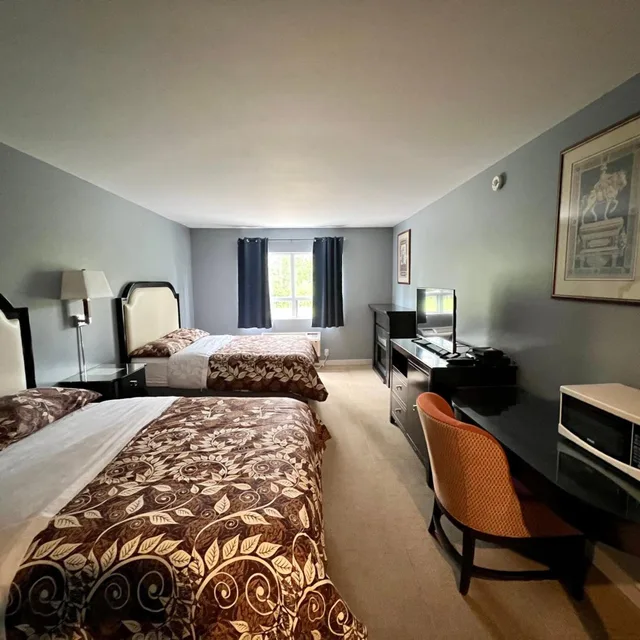 غرفة بسرير مزدوج، HWY 17 Hotel 1/6