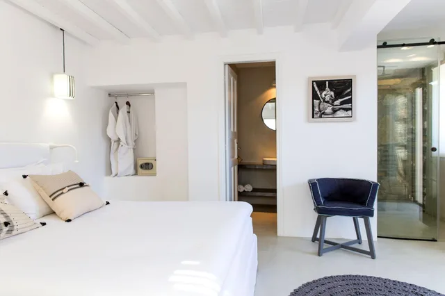 غرفة ديلوكس بإطلالة جزئية على البحر، Ostraco Suites 2/10