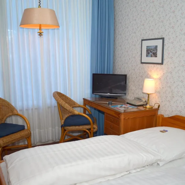 غرفة بسرير مزدوج، Motel Hamburg 3/3