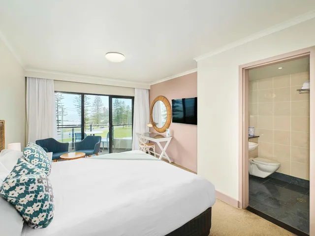 غرفة بسرير مزدوج بإطلالة على البحر، Ibis Styles Port Macquarie 6/9