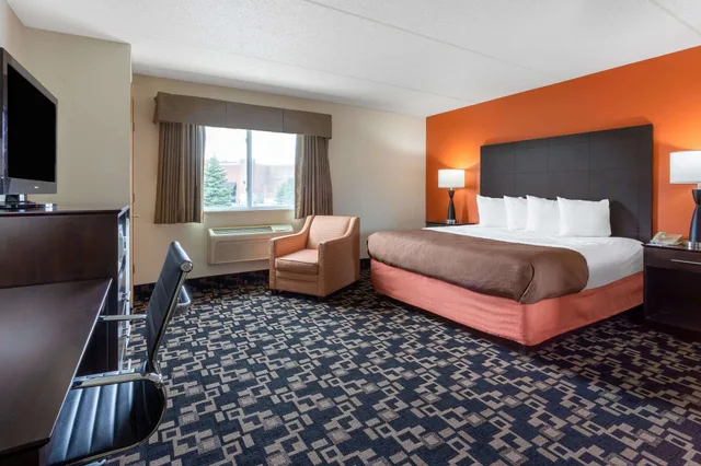 غرفة بسرير كينج، Americinn By Wyndham Wausau 7/10