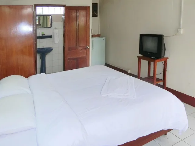 غرفة قياسية بسرير كوين، Villa Sisavad Guesthouse 3/4