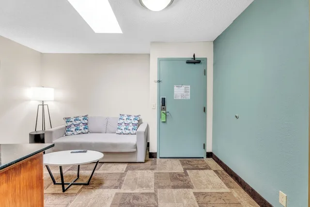 جناح تنفيذي بسرير كينج، Wyndham Garden Newark/Fremont Silicon Valley 4/7