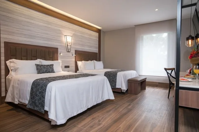 غرفة بسريرين كوين، Hotel Ronda Minerva 2/10