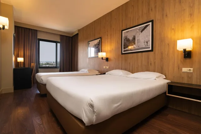 غرفة ثلاثية، Golden Age Hotel Taksim 1/4