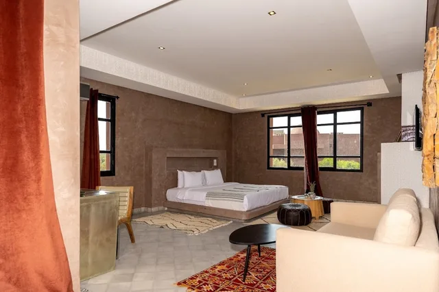 جناح جونيور بسرير كوين، Fellah Hotel 3/3