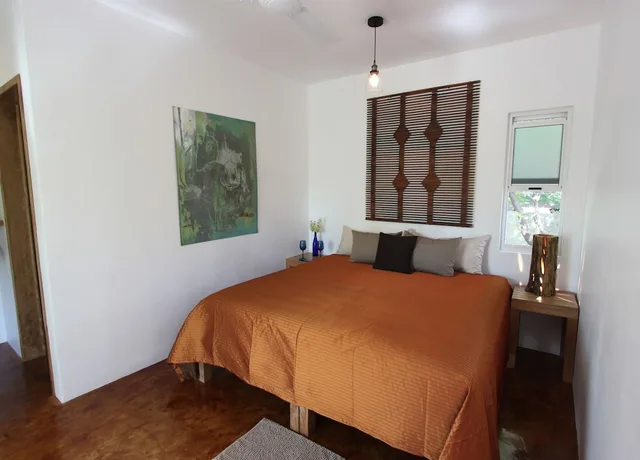 غرفة قياسية بسرير كينج بشرفة، Villa Mozart y Macondo 2/5