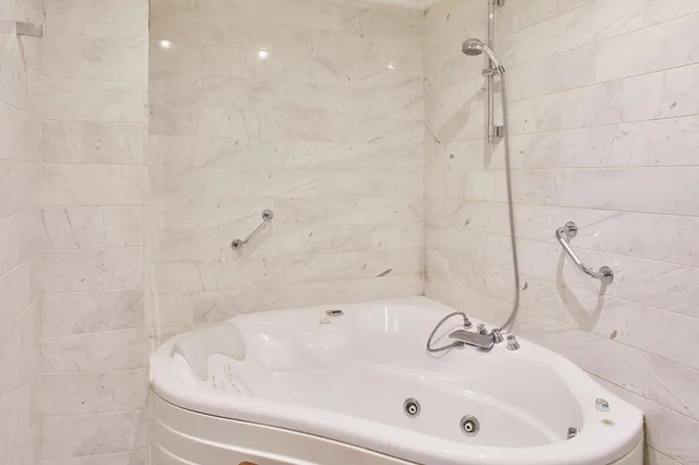 جناح بشرفة مفردة بسرير كينج، Silken Ciudad de Vitoria Hotel 4/4