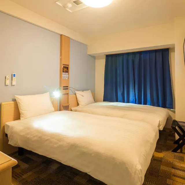 غرفة بسريرين منفصلين للمدخنين، Toyoko Inn Nagasaki Ekimae 2/7