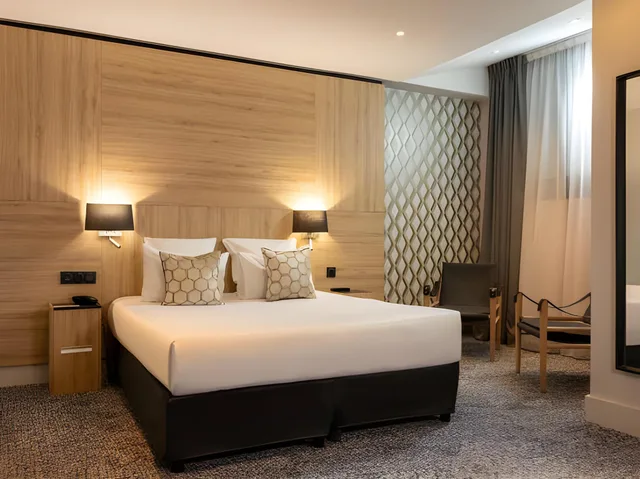 غرفة قياسية لذوي الإعاقة، Hotel Paris Bastille 1/1