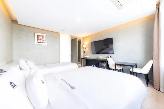 غرفة سوبيريور بسريرين منفصلين، Benikea The Bliss Hotel 1/4