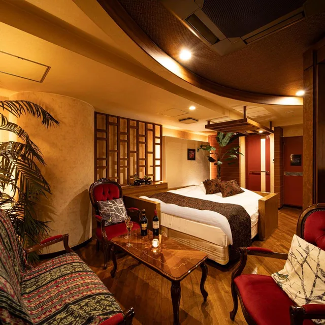 جناح، Kobe Leisure Hotel U's Koroen 6/8