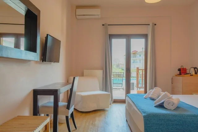 غرفة سوبيريور بسرير مزدوج بإطلالة على المسبح، Guesthouse Monastiri 6/10
