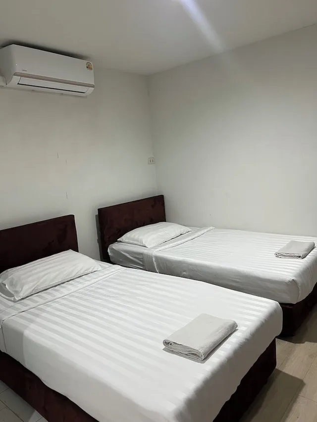 غرفة بسريرين منفصلين، Sandee Room 1/6