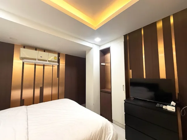 جناح استوديو بزنس بسرير كينج، The Victory View - Hostel - Adults Only 1/3