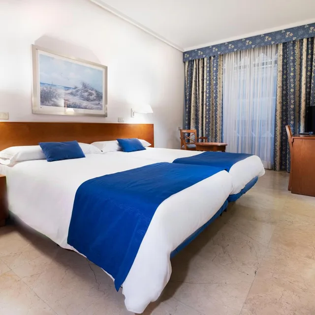 Standard, Twin Beds, Concorde Hotel 3/7