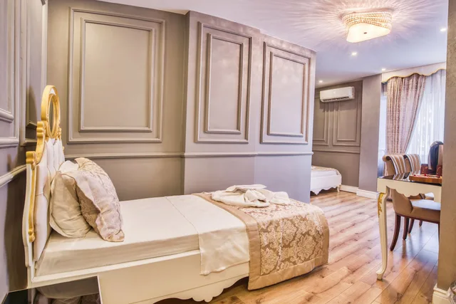 غرفة قياسية ثلاثية بثلاثة أسرّة، Sirkeci Ersu Hotel 4/7