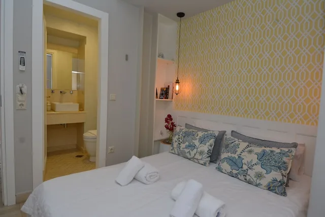 غرفة أساسية بسرير مزدوج بغرفة نوم واحدة، Candia Suites And Rooms 2/3
