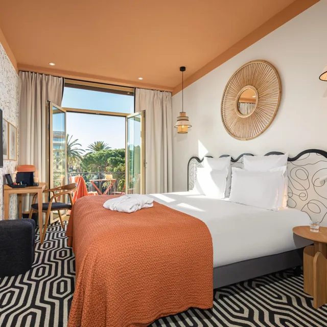 غرفة بريفيليج بسرير مزدوج أو سريرين منفصلين بإطلالة على الحديقة بشرفة، Hotel Albert 1er Nice 1/5