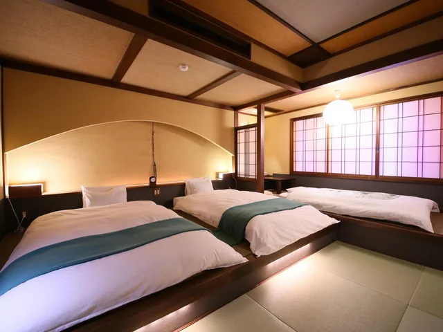 Room, Twin Beds, Tatami, Hotel Tamanoyu 2/10