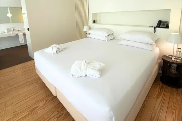 Inspira, Suite, Double Bed, Sofa, Inspira Liberdade Boutique Hotel 2/10