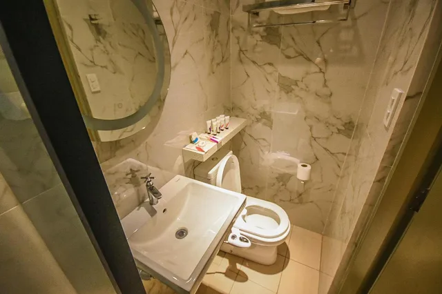 غرفة سوبيريور بسرير مزدوج أو سريرين منفصلين بإطلالة على المدينة، Pacific Skyloft Hotel 7/8