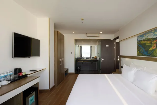 جناح غراند بسرير كينج وسريرين منفصلين، An Vista Hotel 3/10