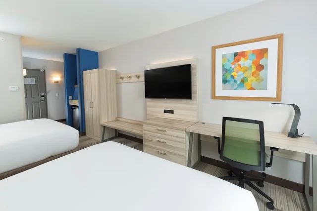 غرفة قياسية بسريرين كوين، Holiday Inn Express & Suites S Lake Buena Vista, an IHG Hotel 3/5